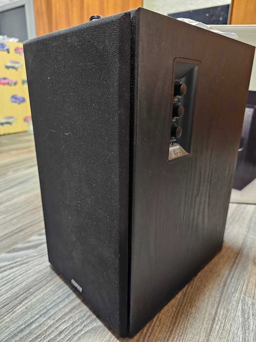 Акустична система Edifier R2700 (Studio 7)