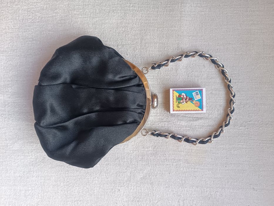 Сумка-клатч Accessorize атласний/шовковий вінтаж