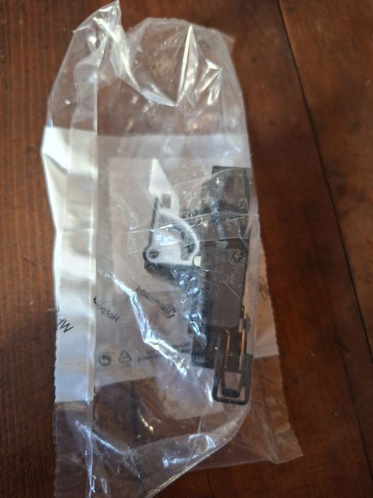 Microinterruptor / Fecho de Porta Original C00526571 – Whirlpool / Hotpoint / Indesit