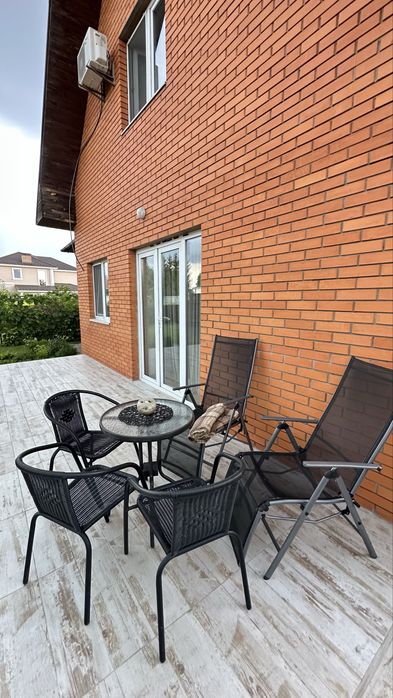 Будинок , Гатне ,інвертор,газ,можно з тваринами