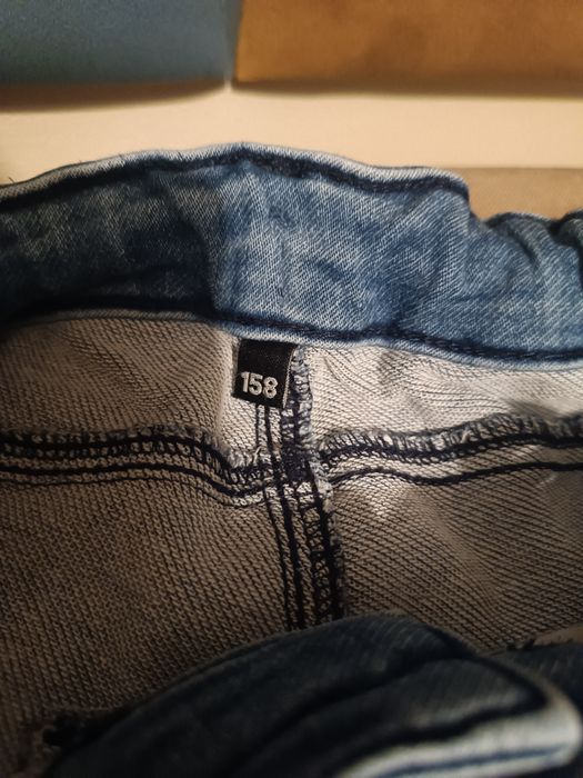 Spodnie jeansowe chłopięce rozmiar 158