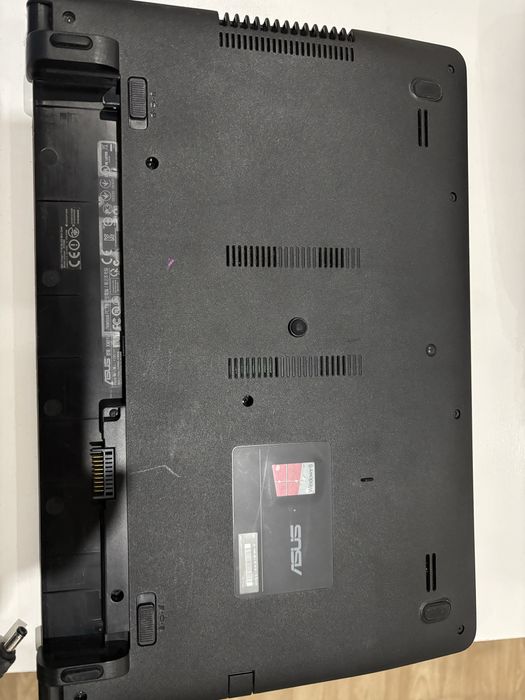 Portatil Asus X401U 14” 4GB RAM Win10