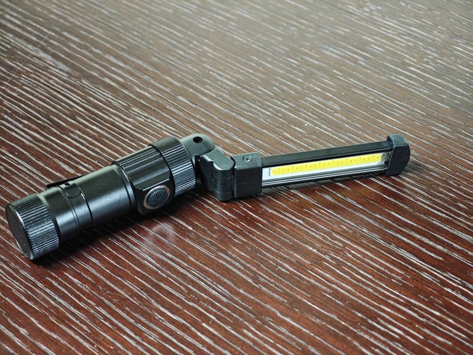 Lanterna led com base Magnética