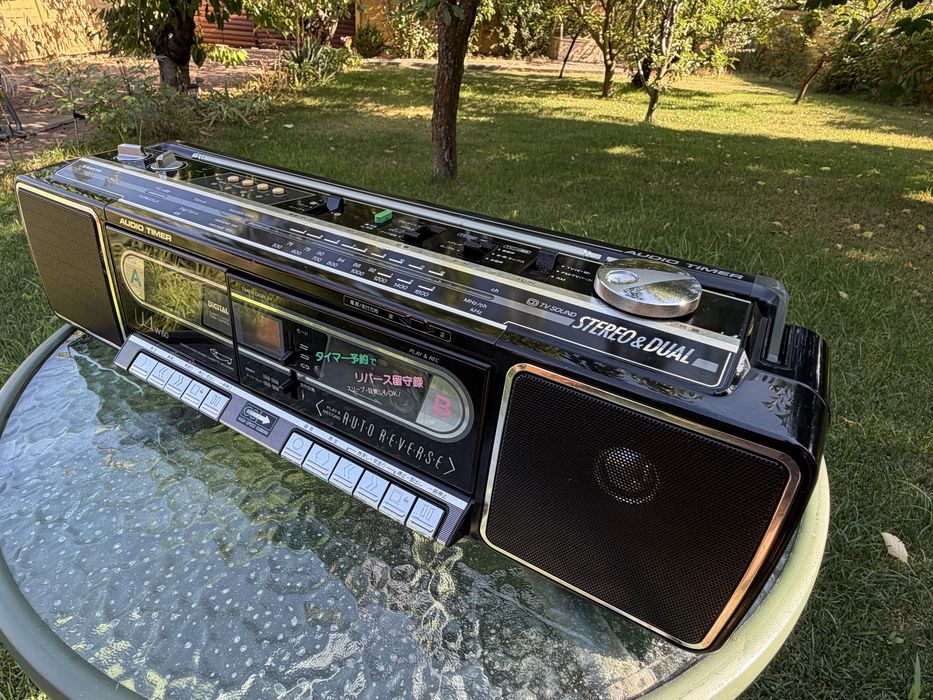 Продам магнитолу Sanyo U4-W60