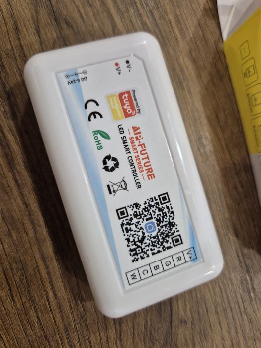 Controlador Inteligente de LED para Tiras de Luz