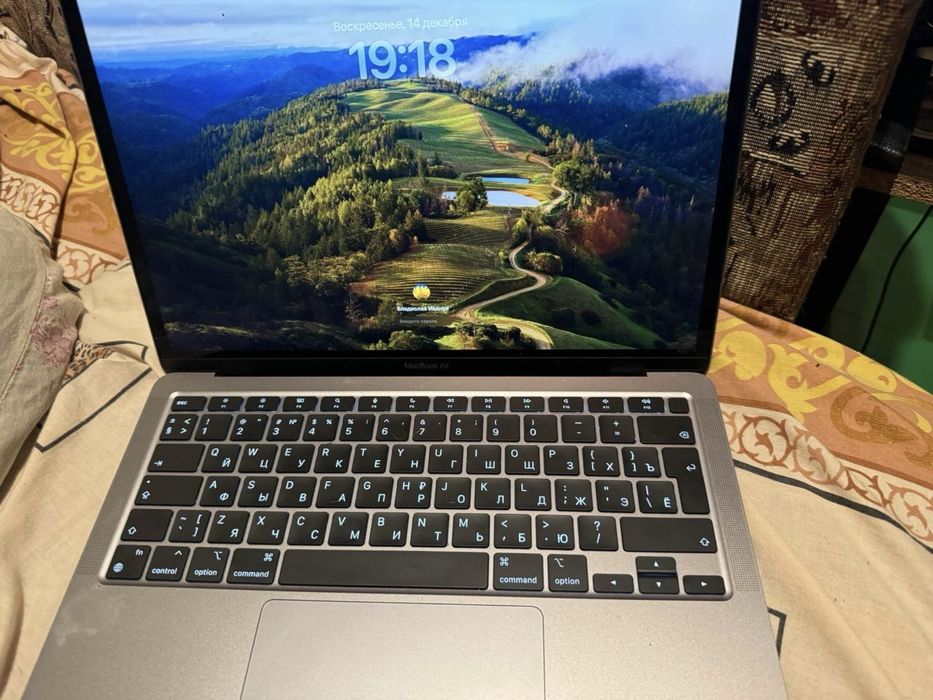 MacBook Air M1 2020 8/256