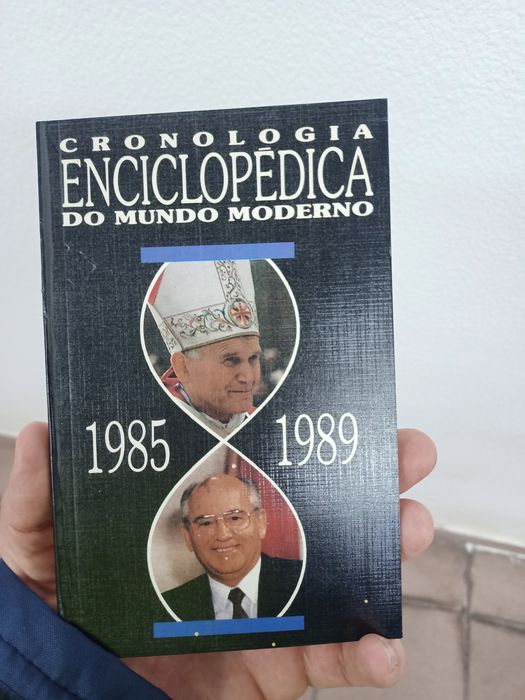 Conjunto 3 Livros Cronologia Enciclopédia Mundo Moderno
