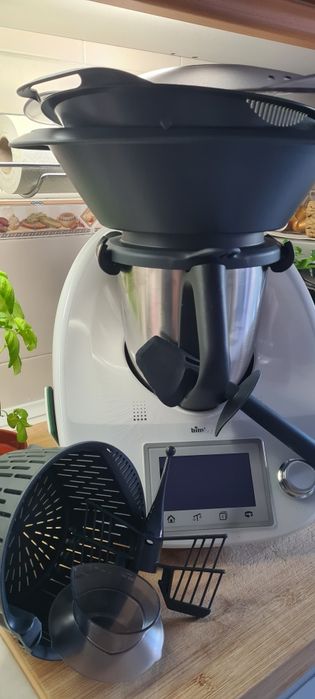 Bimby TM5 com saco de transporte