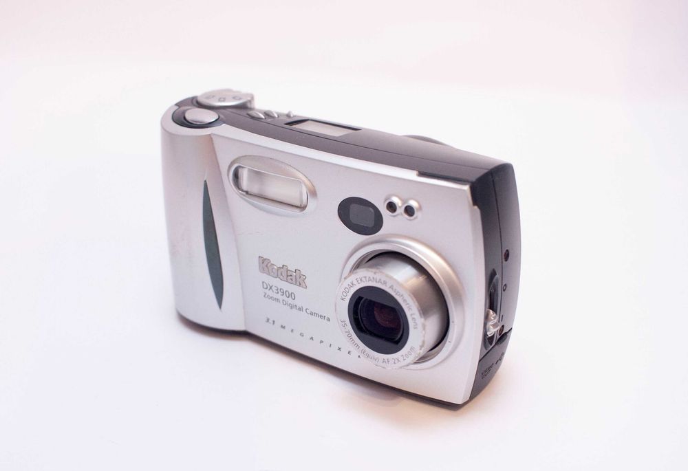 Фотоапарат Kodak DX 3900.