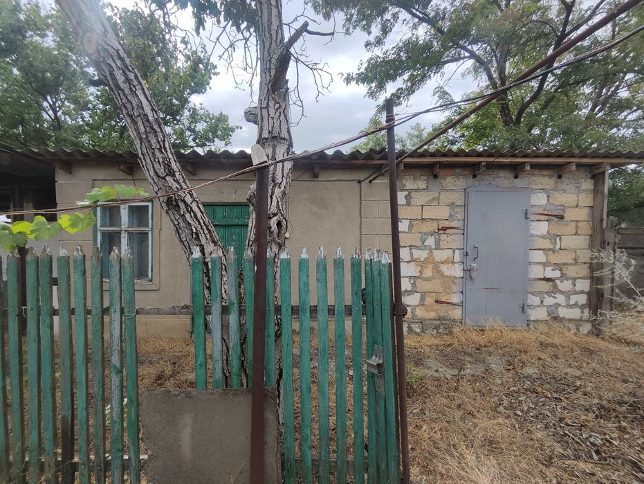 Продам дом в Яськах на 25 сотках земли