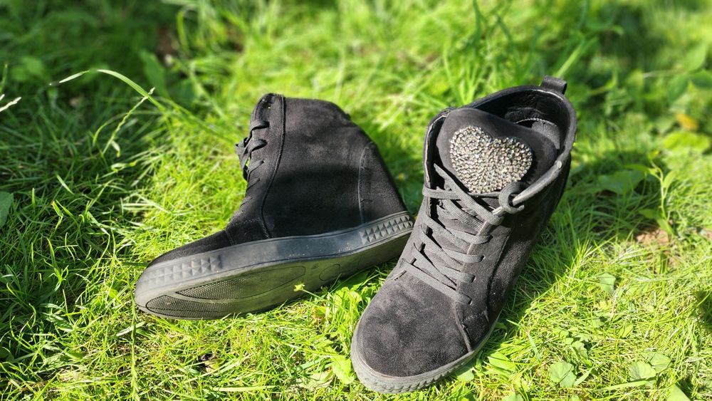 Ботиночки на танкетке