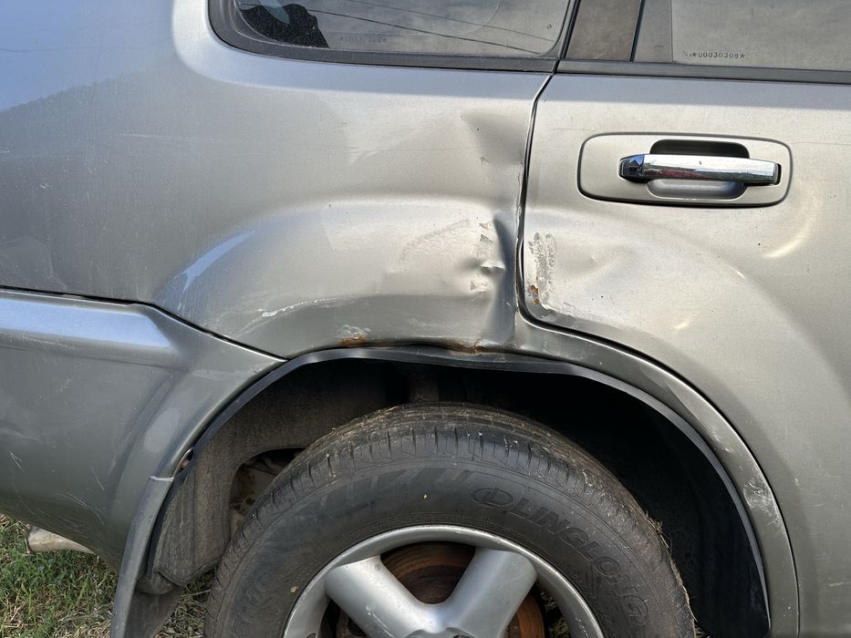 Nissan X-Trail T30 2.0 газ/бензин, автомат, 2004 р., після ДТП, на ходу
