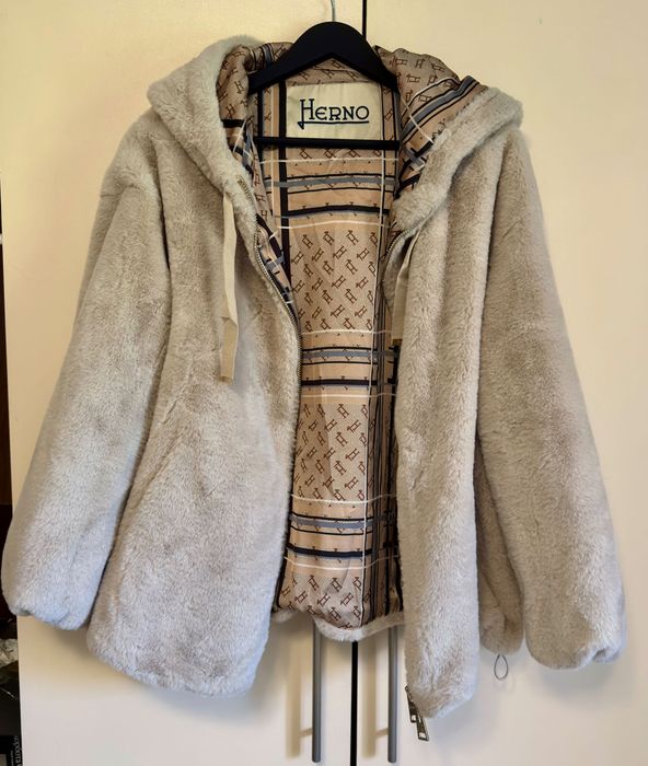 Шуба зі штучного хутра Herno