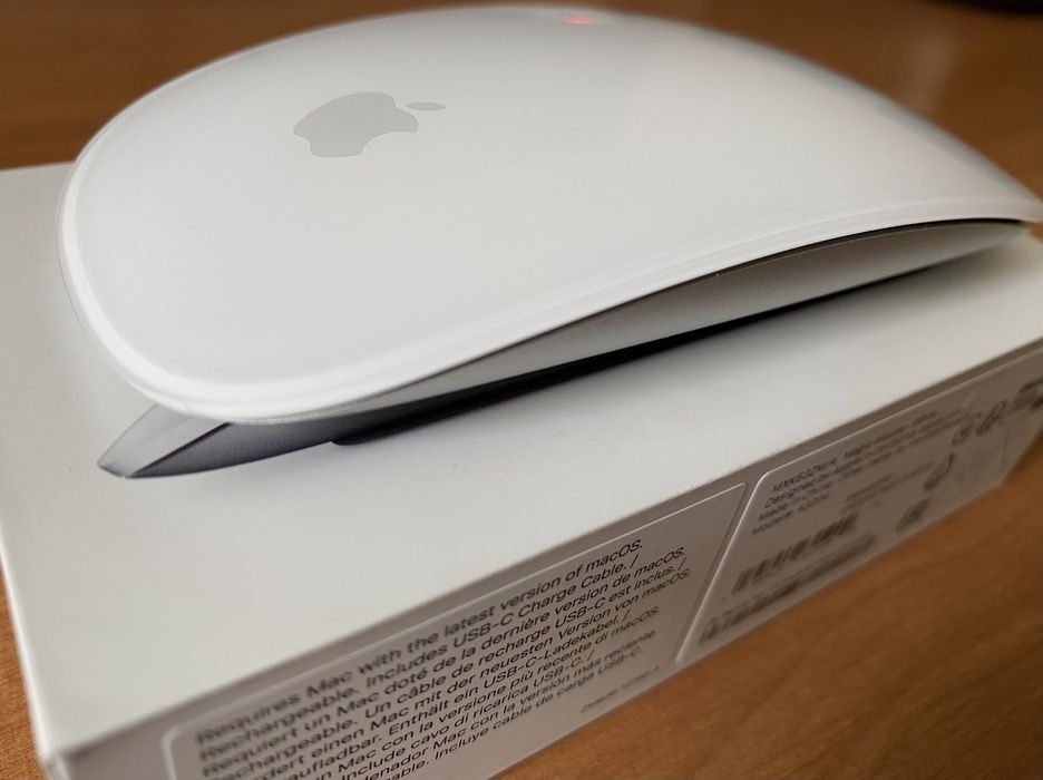 Apple Magic Mouse (USB‑C), нова на гарантії мишка White Multi-Touch Surface (MXK53ZM/A) | A3204 (2025) | Apple