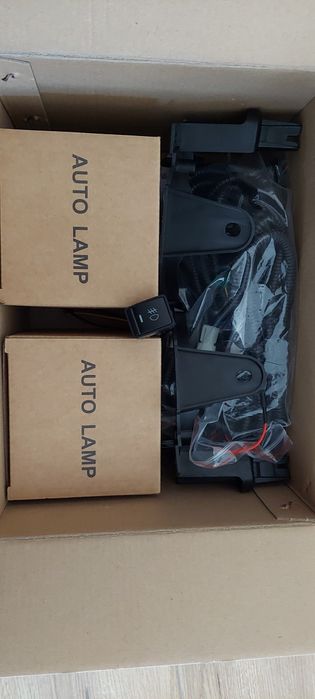 Протитуманні передні ліхтарі Nissan Leaf 2015