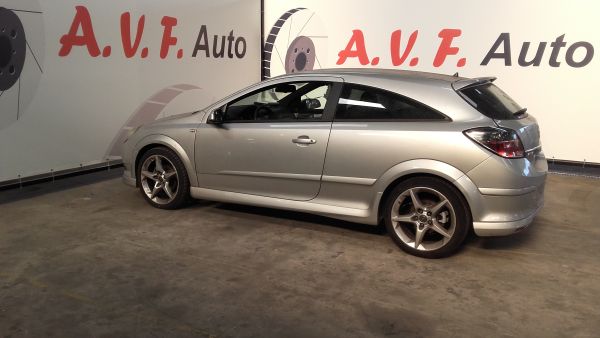 Para peças OPEL Astra H GTC (L08)