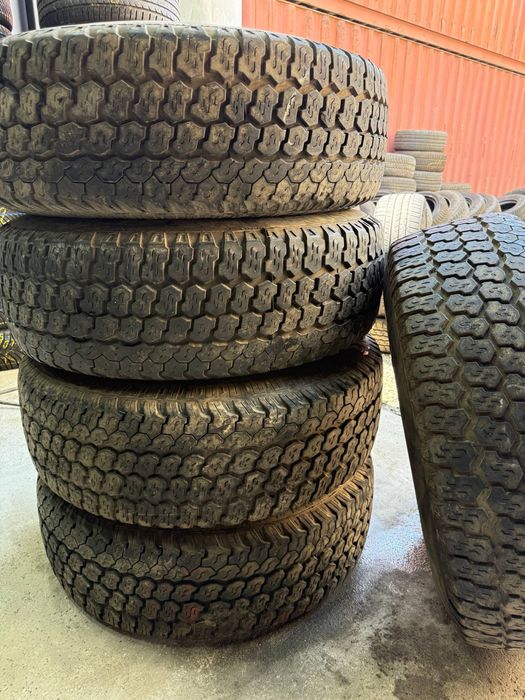 Шины БУ 37 x 12.5 R 17 Goodyear wrangler GS-A всесезон вставки Hutchinson Military RunFlat inserts
