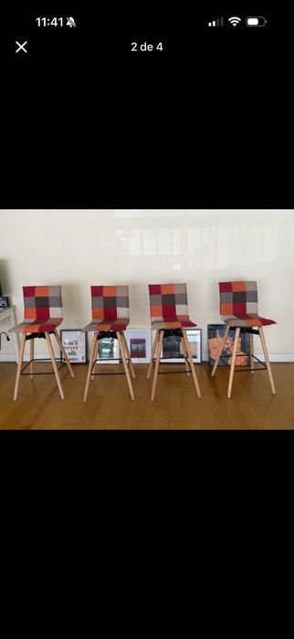 Conjunto de 4 cadeiras altas