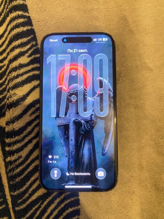 iPhone 15 128gb esim