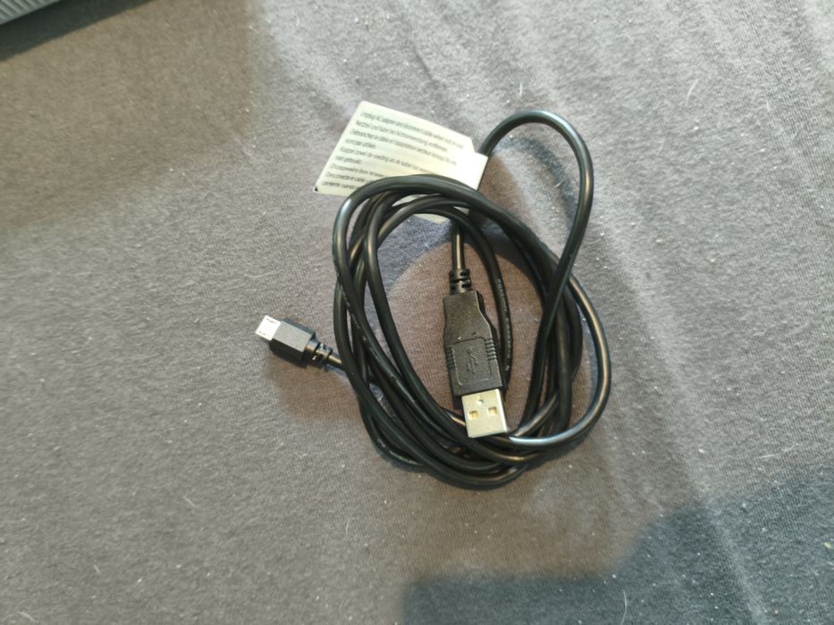 ps1 stan nowy odpakowany tylko do sprawdzenia