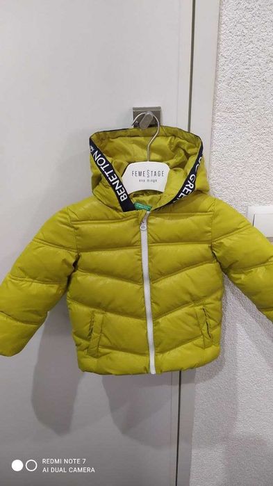 Zimowa kurtka marki Benetton rozmiar 98 dla chłopca