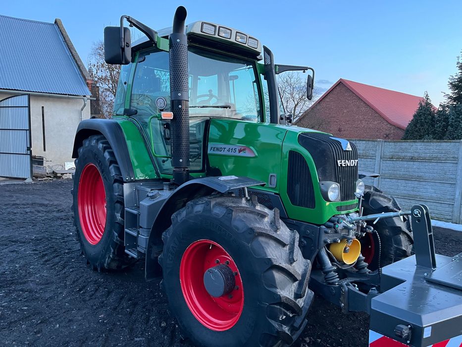 Fendt 415 Vario z nawigacją
