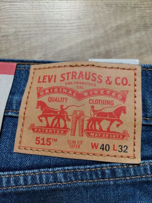 NOWE Jeansy Levi's Premium 515 Slim Taper