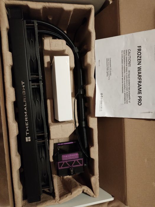 Thermalright Frozen Warframe 360 ARGB BLACK (Versão PRO)