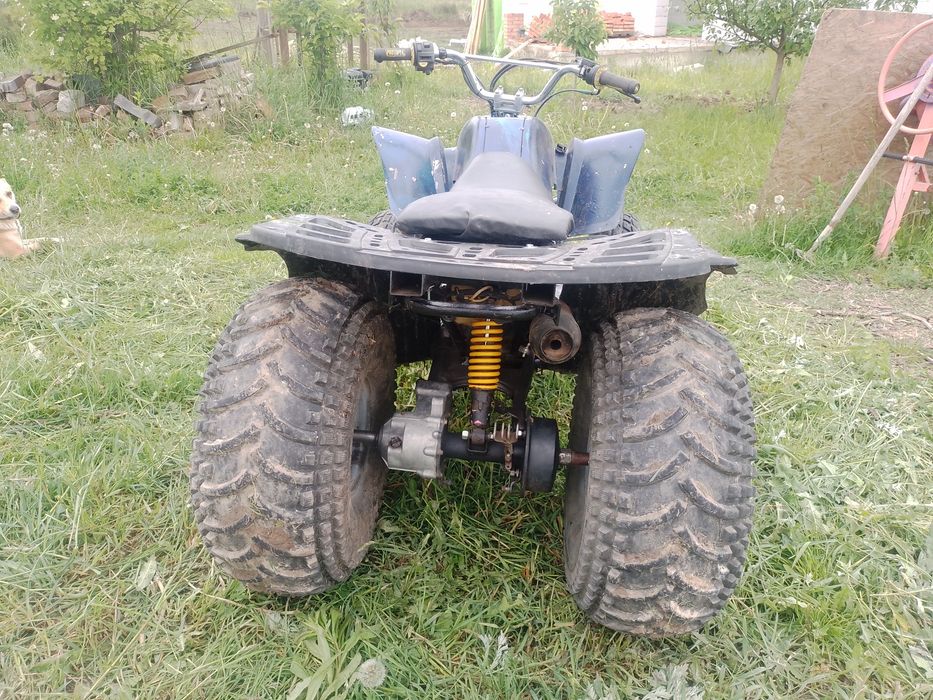Квадроцикл продам