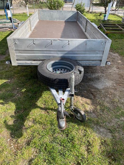 Przyczepka towarowa Rydwan dmc 750 kg