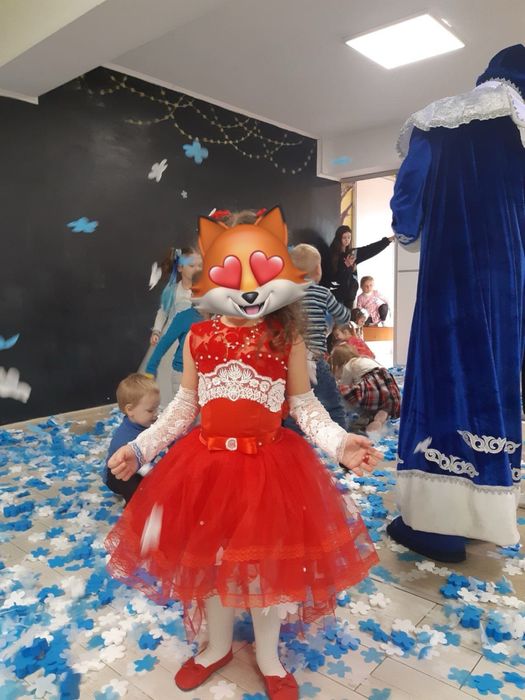 Дитяча святкова сукня на 4-6років