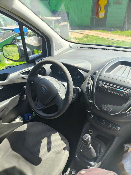 ford transit courier