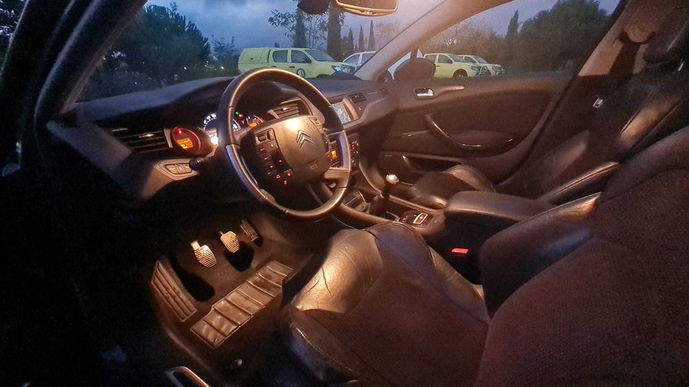 Citroën C5 II (X7) 2009 2.0 - 138cv - 320.000km - TROCO PICK UP + €