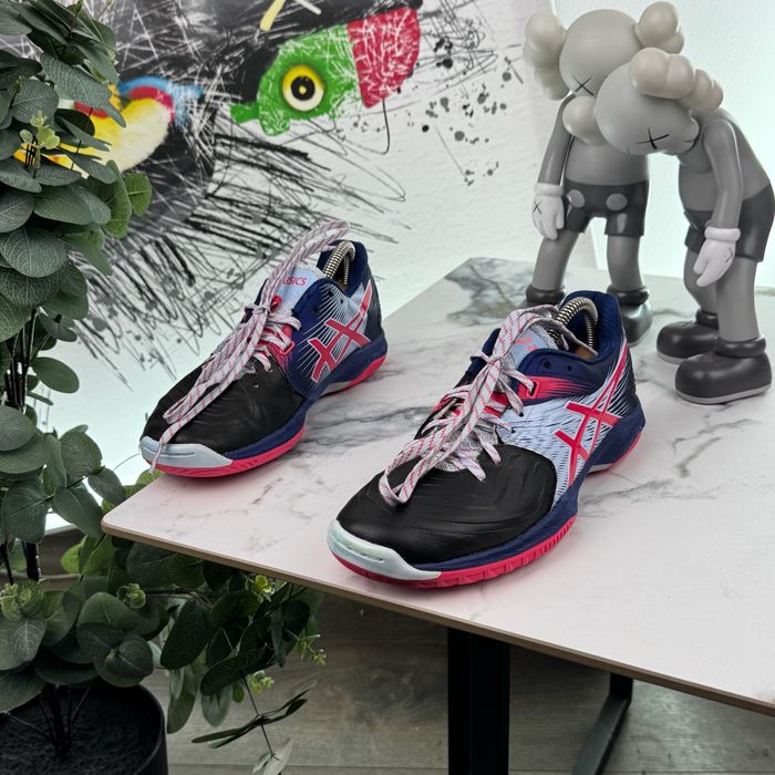 Кросівки Asics Blaste FF 39 розмір E197