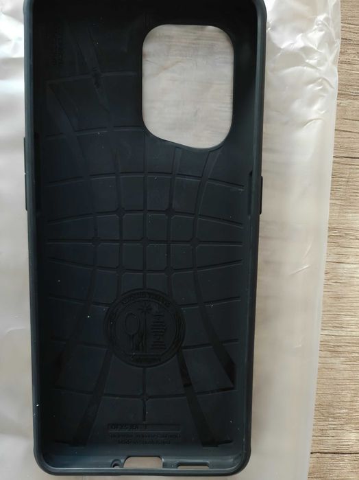 Oppo Find X5 Rugger Armor Etui Plecki