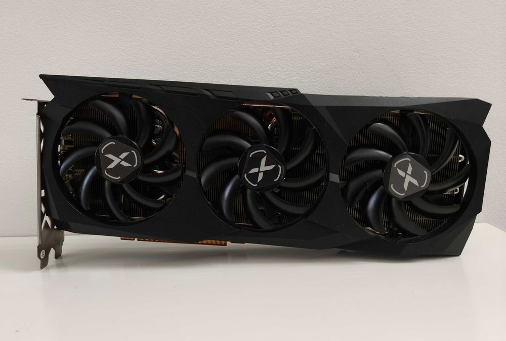 RX 6700 XT SWFT 309 12 GB