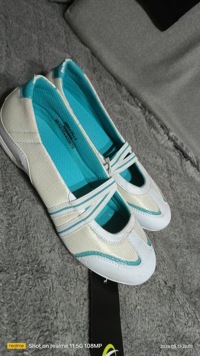 Baleriny firmy F &F.