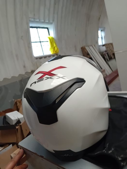 Vende se capacete