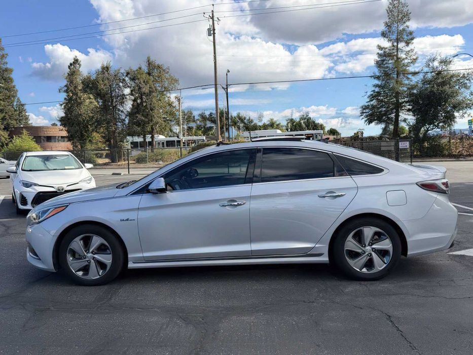 Hyundai Sonata      2017