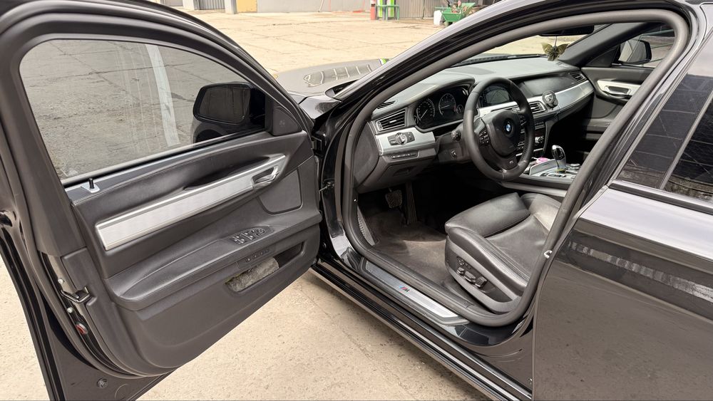 BMW 7 Series 2010 VIN WBAKC01050C498691 фото оголошення 17 з 24
