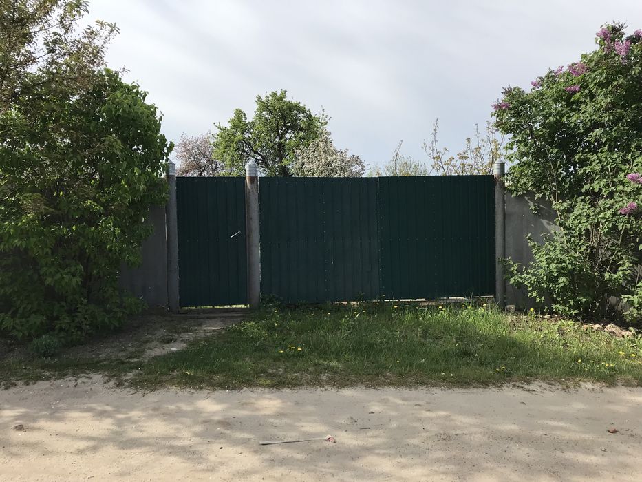 Земельный участок в Тростянце