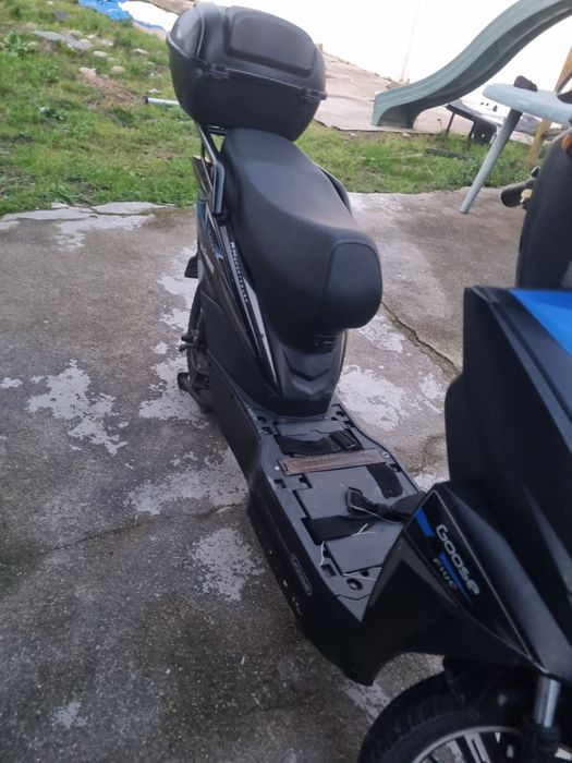 Mota eléctrica em ótimas condições