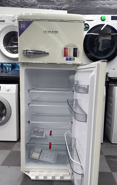 Холодильник в ретро стилі Severin KS 9956