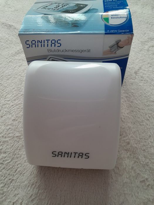 Ciśnieniomierz elektroniczny na nadgarstek Sanitas