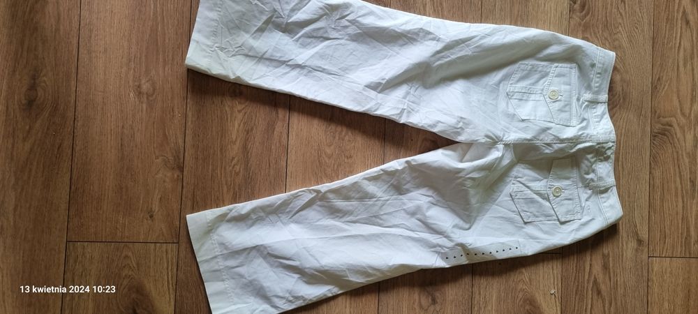 Spodnie Tommy Hilfiger nowe Rozmiar 4 białe