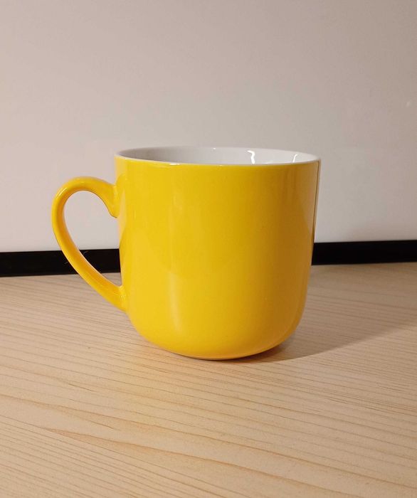 Kubek ceramiczny, ciekawy żółty, Atom, Coppa/ 300 ml.