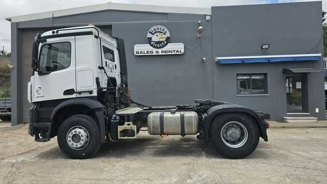 mercedes 2045 trator