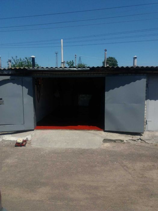 Продам капітальний гараж в кооперативі "Черкаський", район Зелена