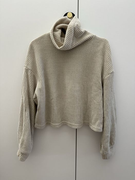 Bershka sweter sweterek golf beżowy/kemowy welurowy XS