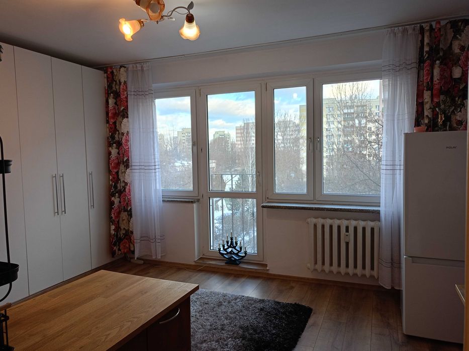 Bezpośrednio sprzedam mieszkanie w dobrej lokalizacji, do wprowadzenia